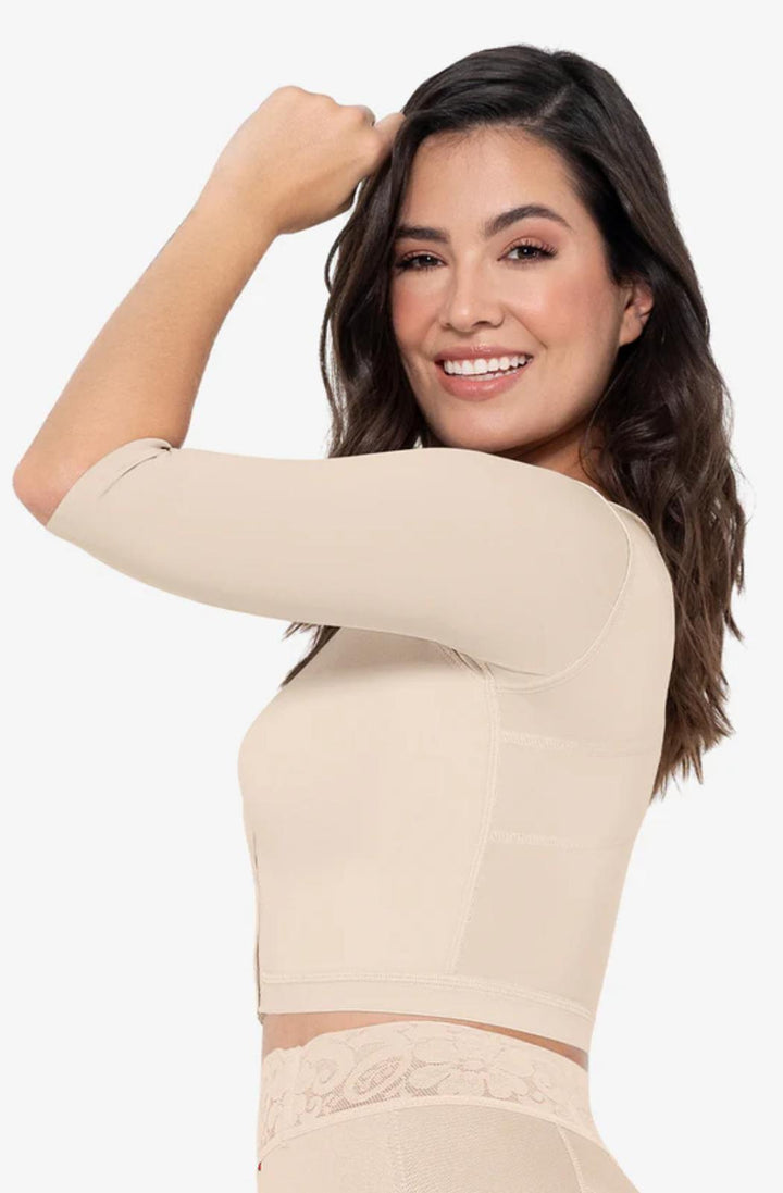 Brasier con mangas y ajuste frontal post operatorio 019-fpe001 - fajas reductoras