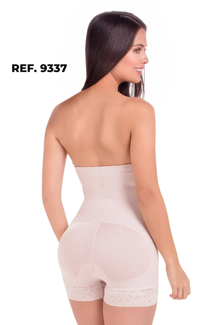 Faja cachetera con realce