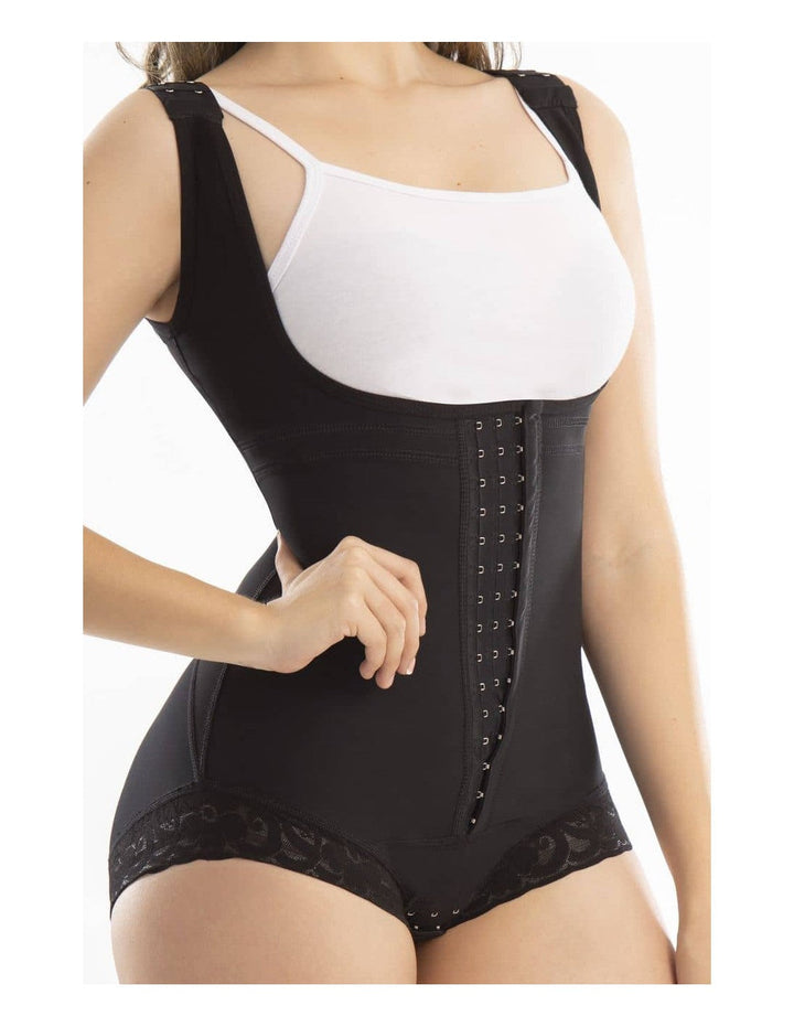 Faja short moldeadora marca pitbull-fp0411