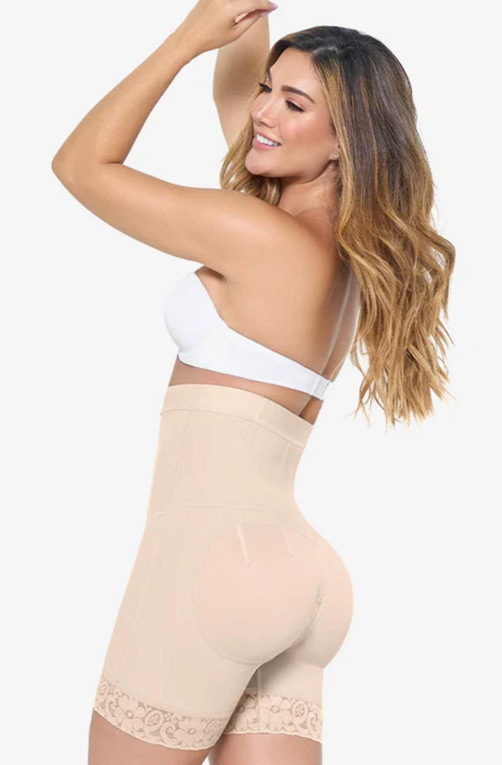 MARIA E CINTURA CURTA, LIFTING DE RABO, PÓS-OPERATÓRIO, PÓS-PARTO, 019-9549